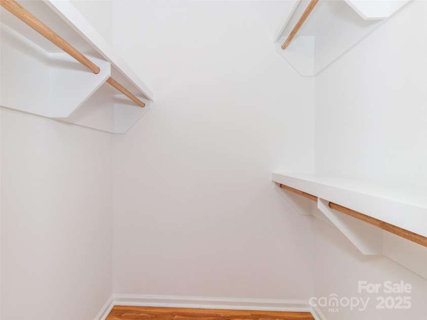 3210 Selwyn Farms Lane, Charlotte, NC 28209.  MLS# CAR4241190, YatesRealty ID 5065. 