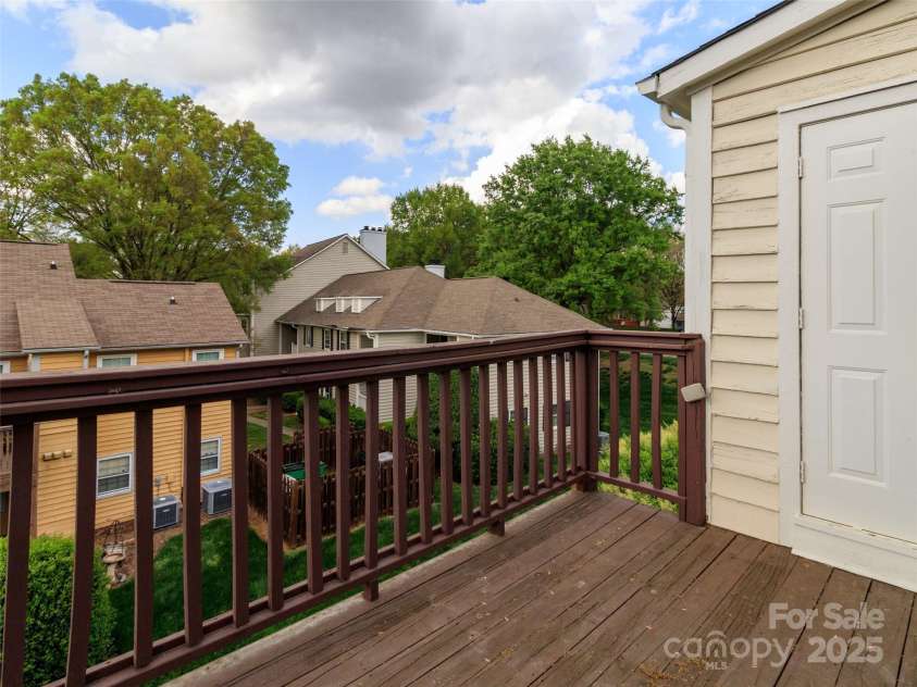 3210 Selwyn Farms Lane, Charlotte, NC 28209.  MLS# CAR4241190, YatesRealty ID 5065. Storage