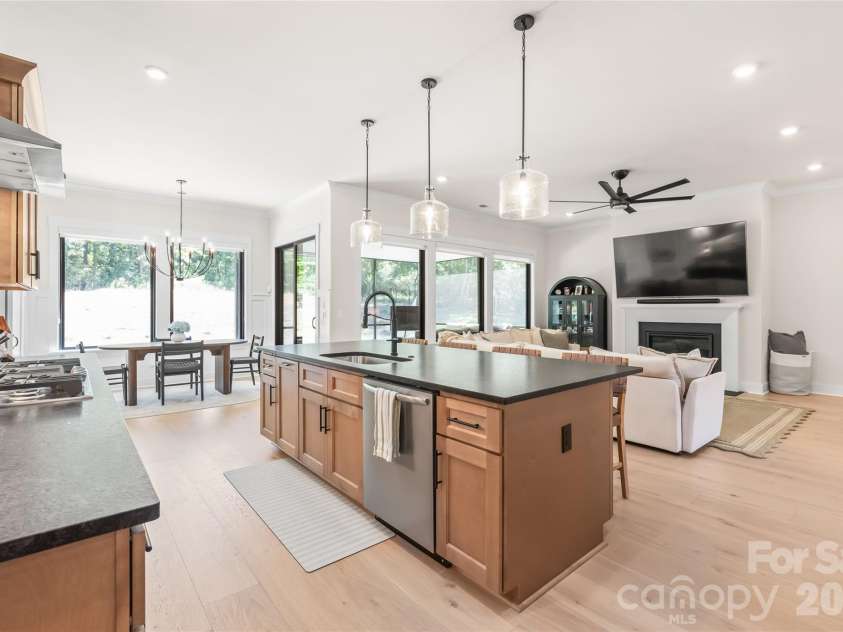 188 Heartland Drive, Rock Hill, SC 29732.  MLS# CAR4423954, YatesRealty ID 50650. 