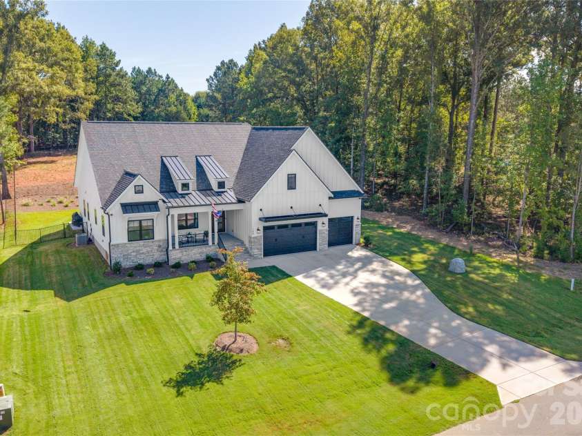 188 Heartland Drive, Rock Hill, SC 29732.  MLS# CAR4423954, YatesRealty ID 50650. 