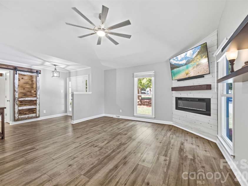 4376 Gentry Lane, York, SC 29745.  MLS# CAR4423979, YatesRealty ID 50651. 