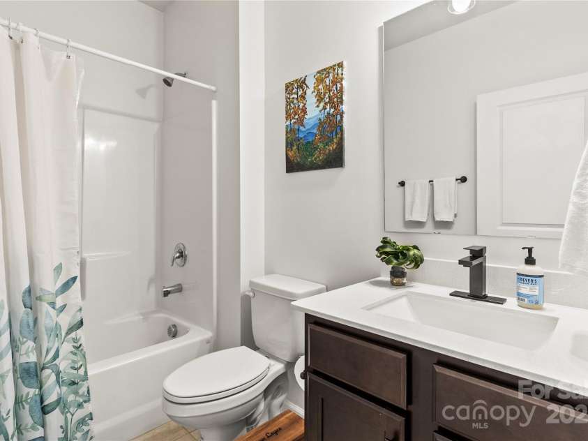 7633 Tanglewood Way, Denver, NC 28037.  MLS# CAR4243944, YatesRealty ID 5066. 