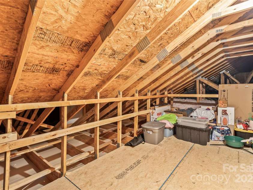 7633 Tanglewood Way, Denver, NC 28037.  MLS# CAR4243944, YatesRealty ID 5066. 