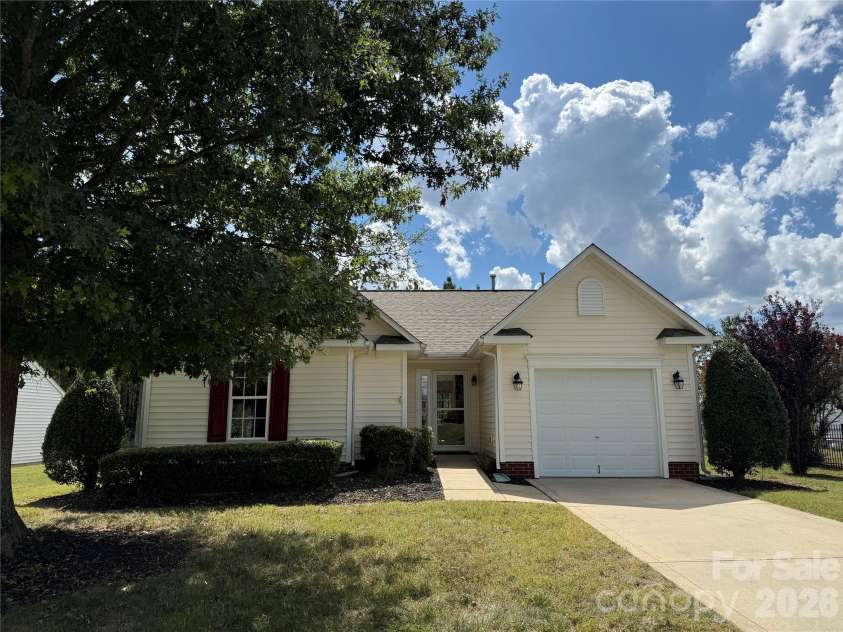 1011 Holly Villa Circle, Indian Trail, NC 28079.  MLS# CAR4424064, YatesRealty ID 50662. Make this gem YOURS today!