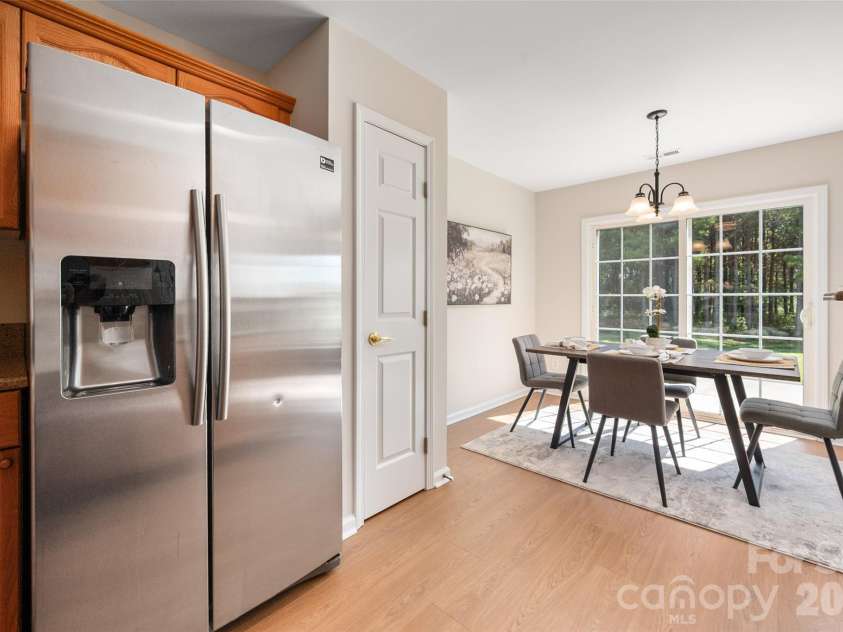1011 Holly Villa Circle, Indian Trail, NC 28079.  MLS# CAR4424064, YatesRealty ID 50662. Refrigerator conveys with the home!