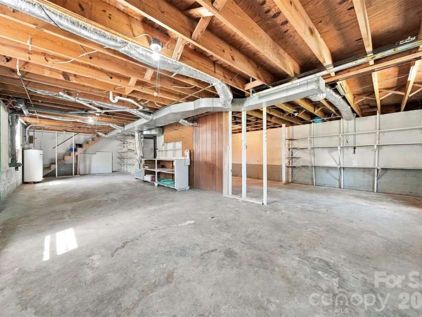 3490 Greentree Acres Road, Valdese, NC 28690.  MLS# CAR4424184, YatesRealty ID 50663. 