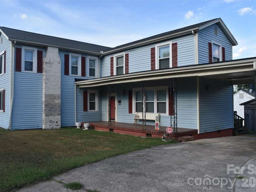 301 Highland Street, Mount Holly, NC 28120.  MLS# CAR4424187, YatesRealty ID 50665. Highland view
