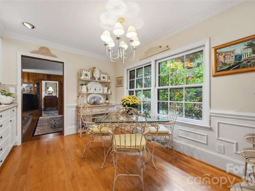 7600 Park Road, Charlotte, NC 28210.  MLS# CAR4435432, YatesRealty ID 5067. 