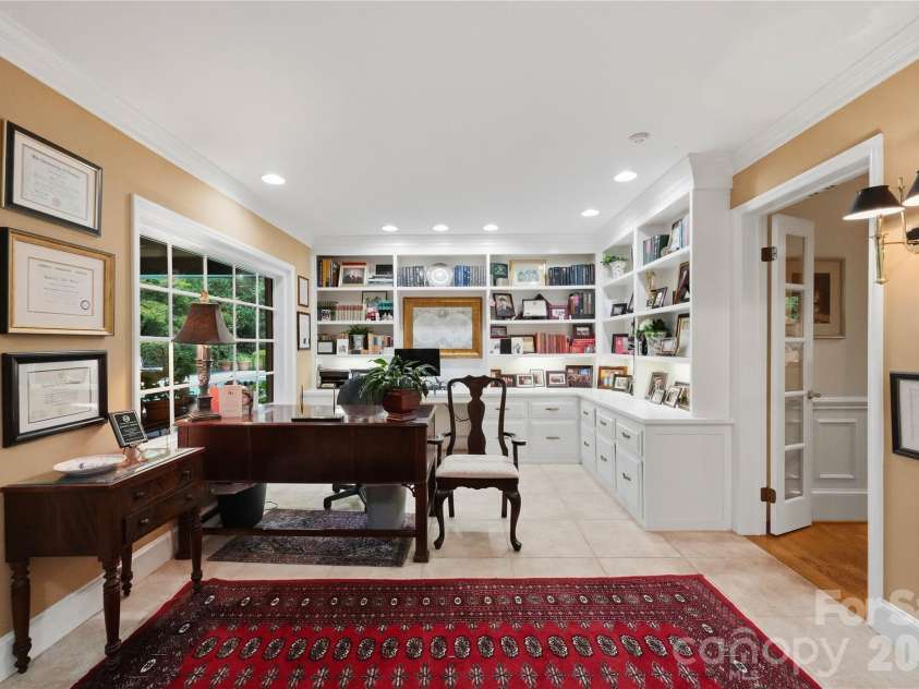 7600 Park Road, Charlotte, NC 28210.  MLS# CAR4435432, YatesRealty ID 5067. Front study