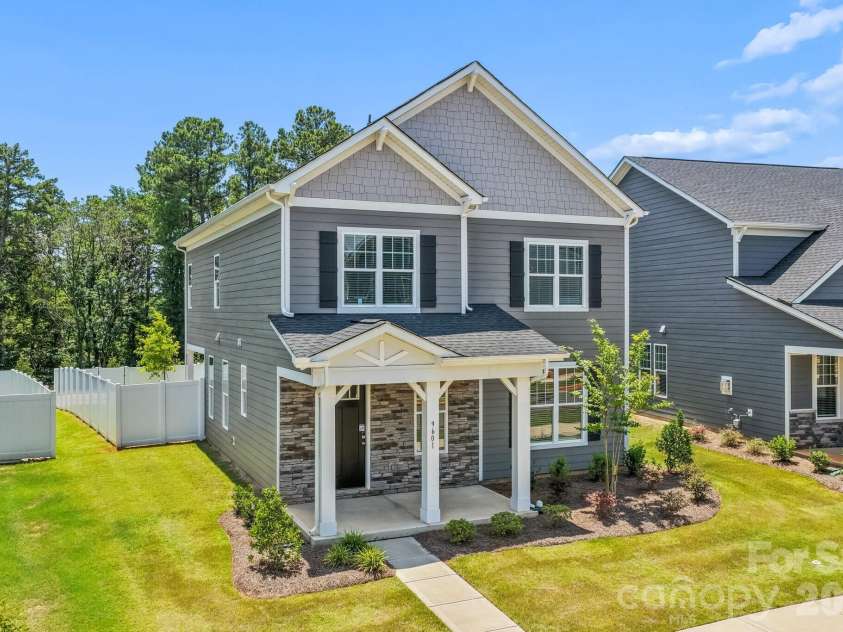 9601 Pointer Road, Huntersville, NC 28078.  MLS# CAR4424257, YatesRealty ID 50671. Photos are representational