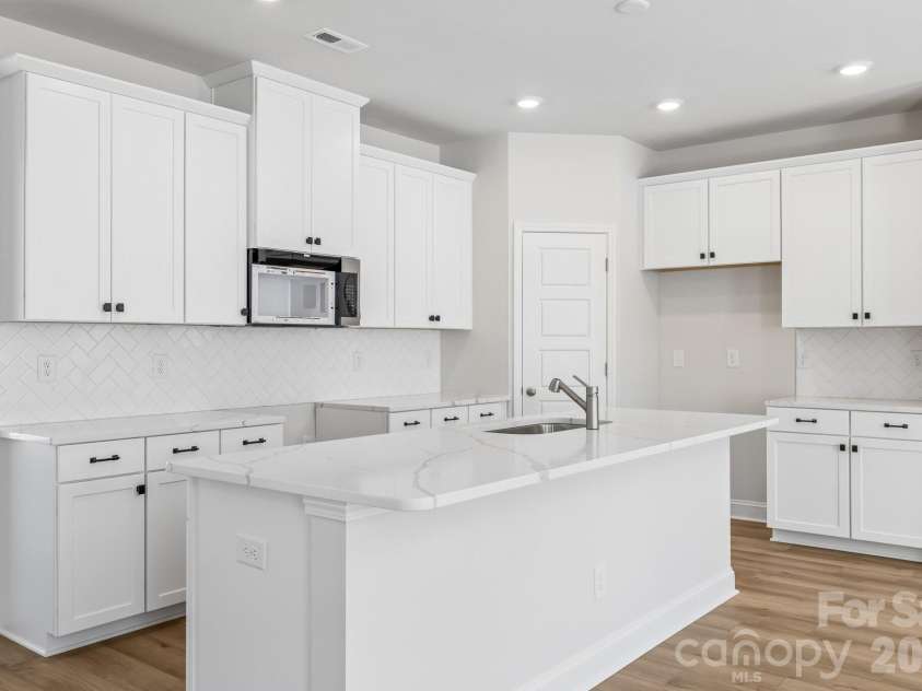 9601 Pointer Road, Huntersville, NC 28078.  MLS# CAR4424257, YatesRealty ID 50671. Photos are representational