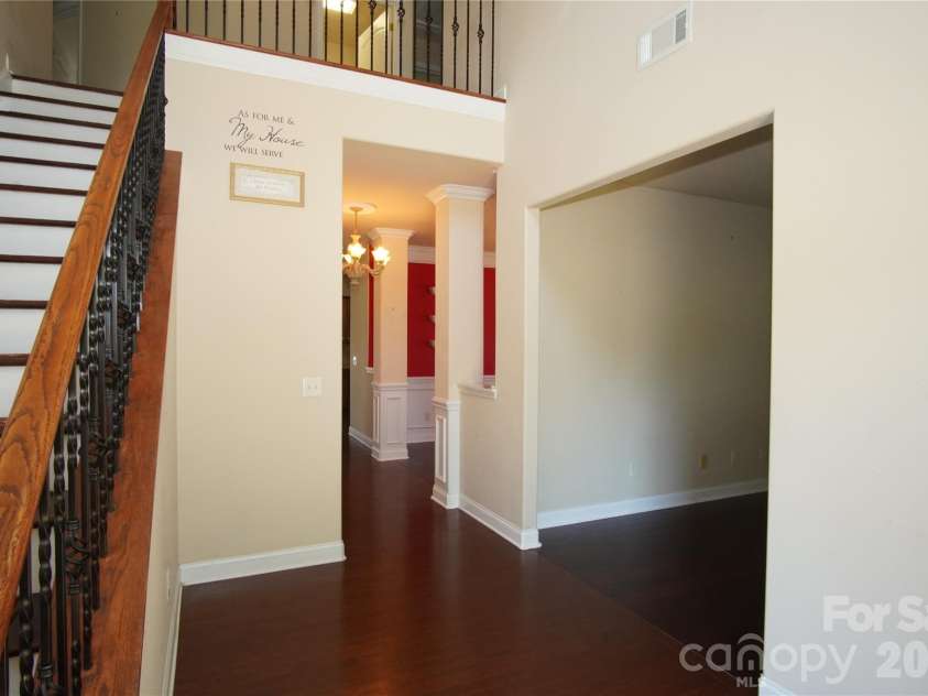 105 Jobe Drive, Statesville, NC 28677.  MLS# CAR4424040, YatesRealty ID 50672. 