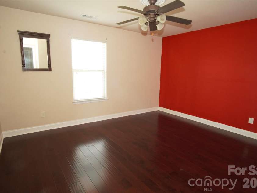 105 Jobe Drive, Statesville, NC 28677.  MLS# CAR4424040, YatesRealty ID 50672. 