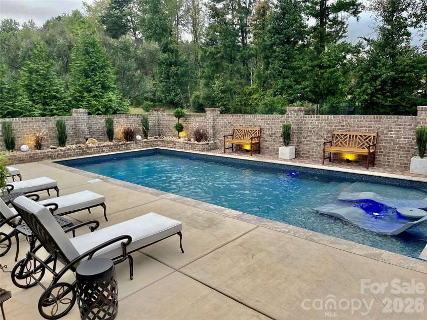 3756 Sand Wedge Drive, Gastonia, NC 28056.  MLS# CAR4424256, YatesRealty ID 50674. Pool