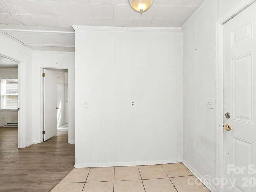 4115 Tresevant Avenue, Charlotte, NC 28208.  MLS# CAR4423929, YatesRealty ID 50676. 