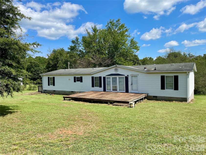 112 Flake Road, Harmony, NC 28634.  MLS# CAR4424130, YatesRealty ID 50677. 