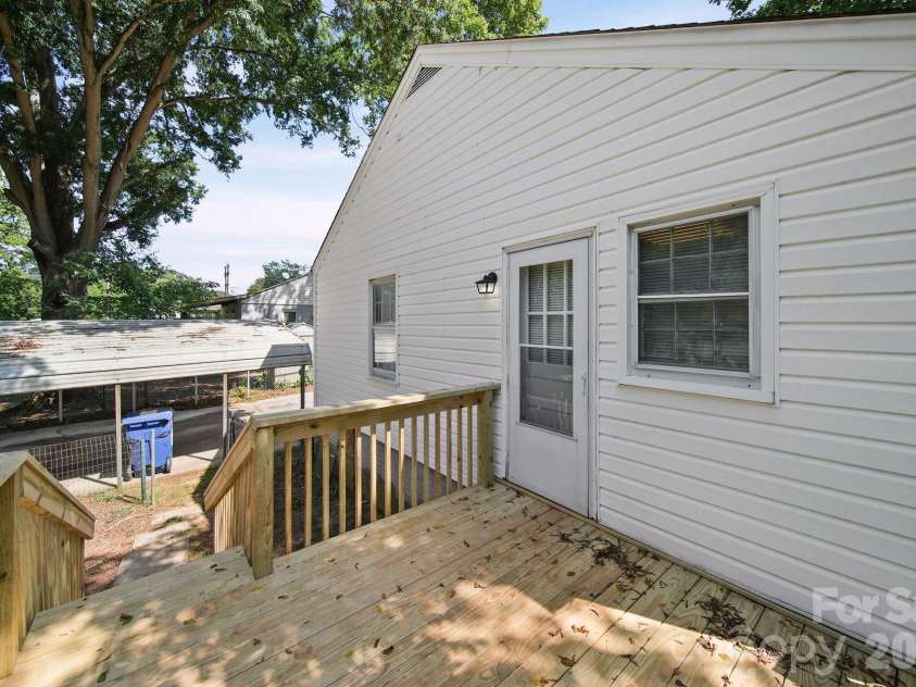 406 Sunset Drive, Stanley, NC 28164.  MLS# CAR4424220, YatesRealty ID 50678. 