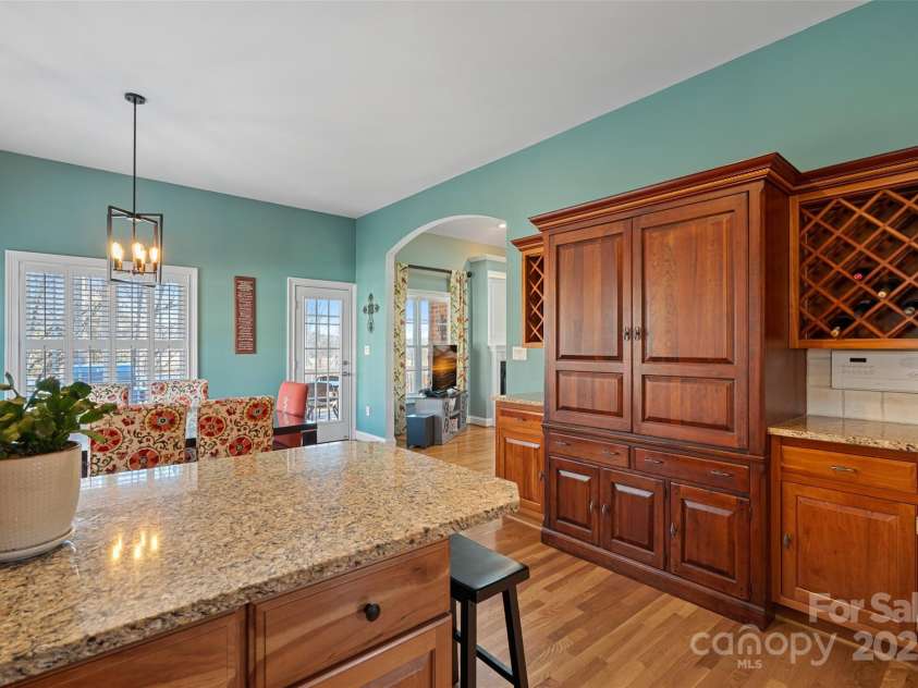 2635 Queens Drive, Lincolnton, NC 28092.  MLS# CAR4215320, YatesRealty ID 5068. 