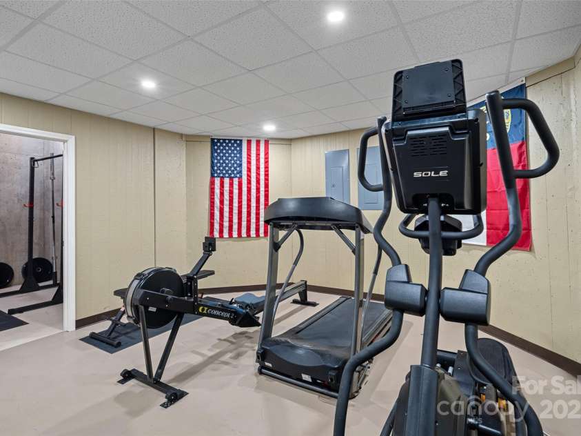 2635 Queens Drive, Lincolnton, NC 28092.  MLS# CAR4215320, YatesRealty ID 5068. 