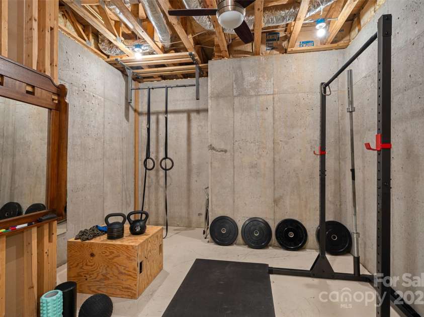 2635 Queens Drive, Lincolnton, NC 28092.  MLS# CAR4215320, YatesRealty ID 5068. 