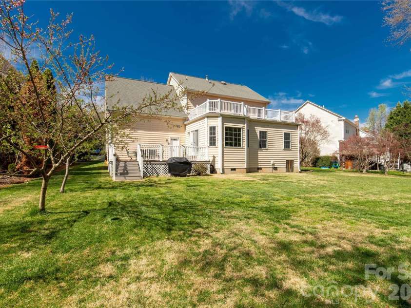 623 Cheval Drive, Fort Mill, SC 29708.  MLS# CAR4358389, YatesRealty ID 5068. Back of House showing 2 Decks
