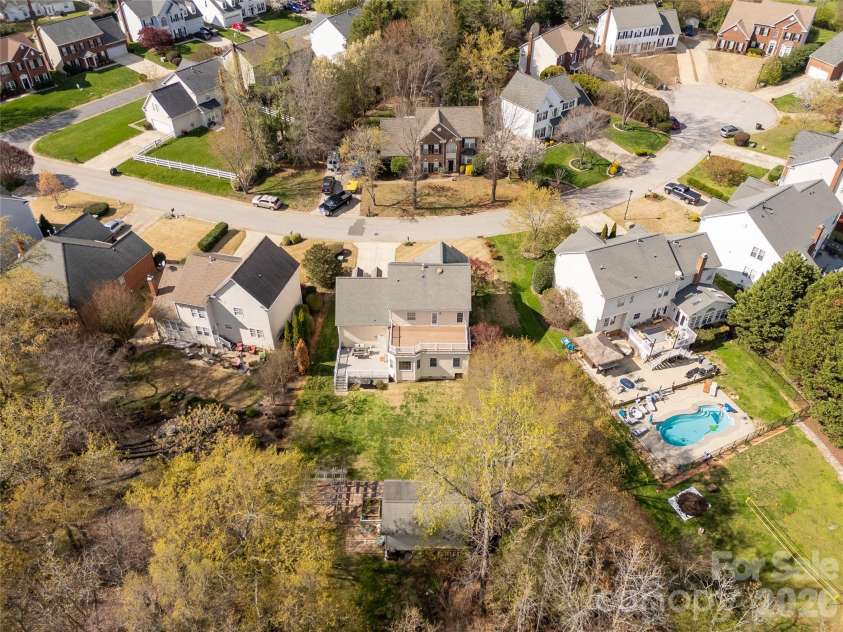623 Cheval Drive, Fort Mill, SC 29708.  MLS# CAR4358389, YatesRealty ID 5068. House backs up to woods