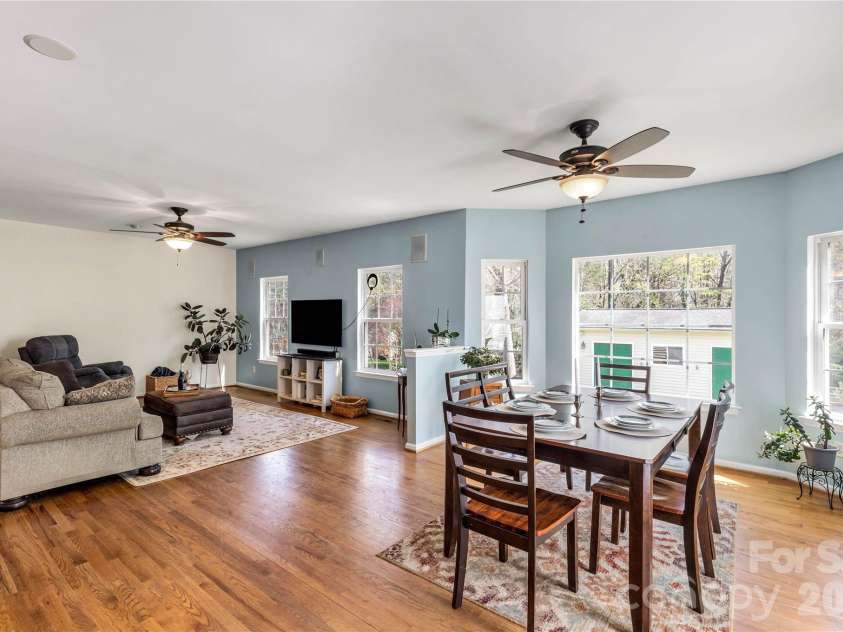 623 Cheval Drive, Fort Mill, SC 29708.  MLS# CAR4358389, YatesRealty ID 5068. Living Room