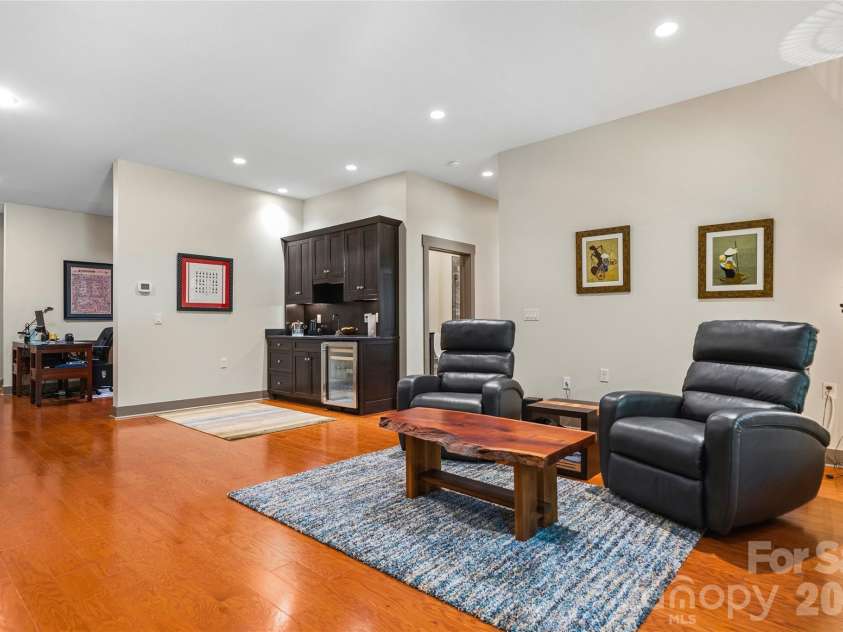 15 Owl Creek Lane, Fairview, NC 28730.  MLS# CAR4385269, YatesRealty ID 50681. 
