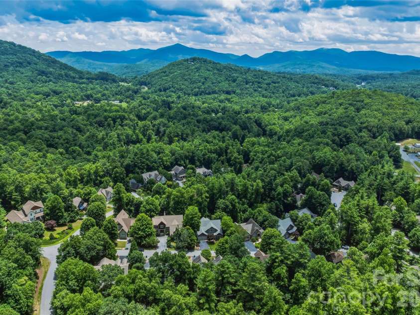 15 Owl Creek Lane, Fairview, NC 28730.  MLS# CAR4385269, YatesRealty ID 50681. 