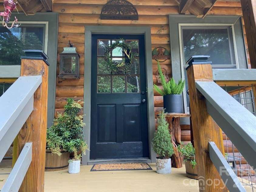87 Ali Avenue, Bakersville, NC 28705.  MLS# CAR4393255, YatesRealty ID 50682. 