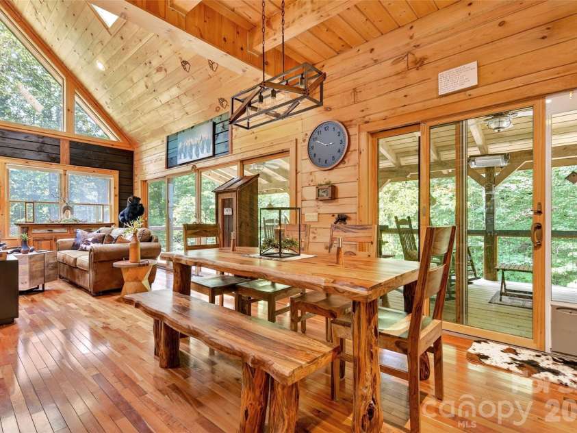 87 Ali Avenue, Bakersville, NC 28705.  MLS# CAR4393255, YatesRealty ID 50682. 