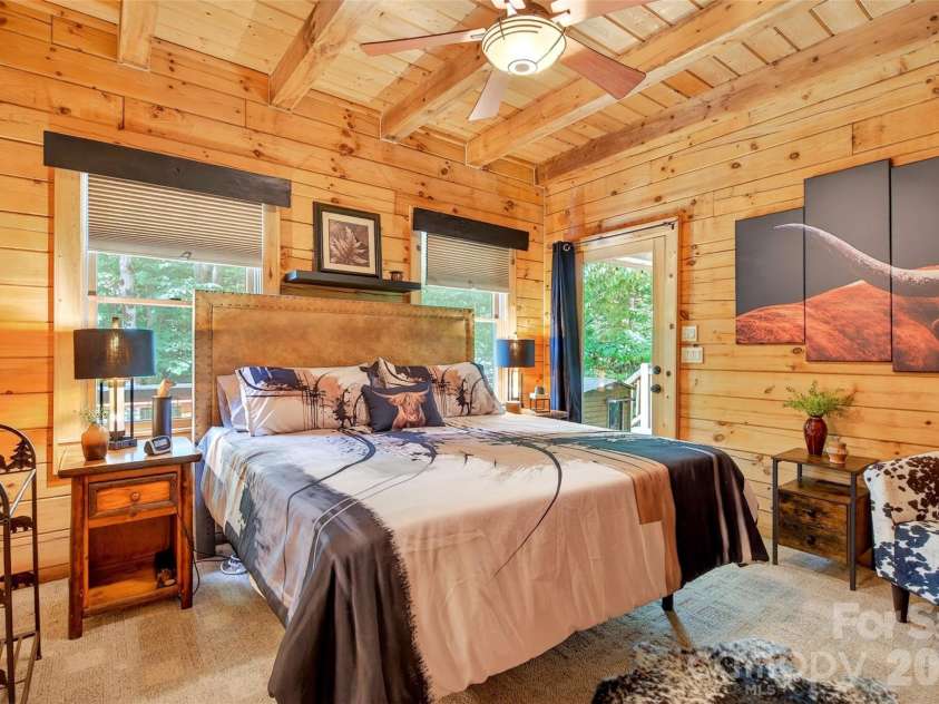 87 Ali Avenue, Bakersville, NC 28705.  MLS# CAR4393255, YatesRealty ID 50682. 
