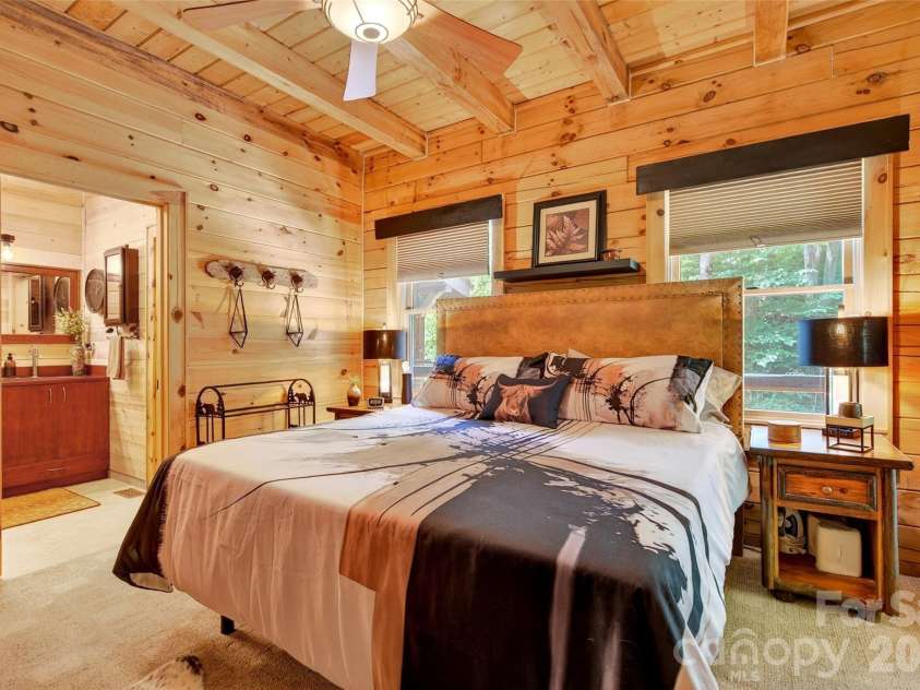 87 Ali Avenue, Bakersville, NC 28705.  MLS# CAR4393255, YatesRealty ID 50682. 