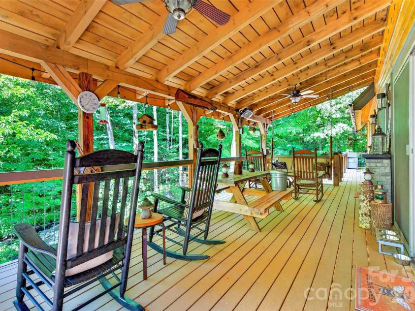 87 Ali Avenue, Bakersville, NC 28705.  MLS# CAR4393255, YatesRealty ID 50682. 