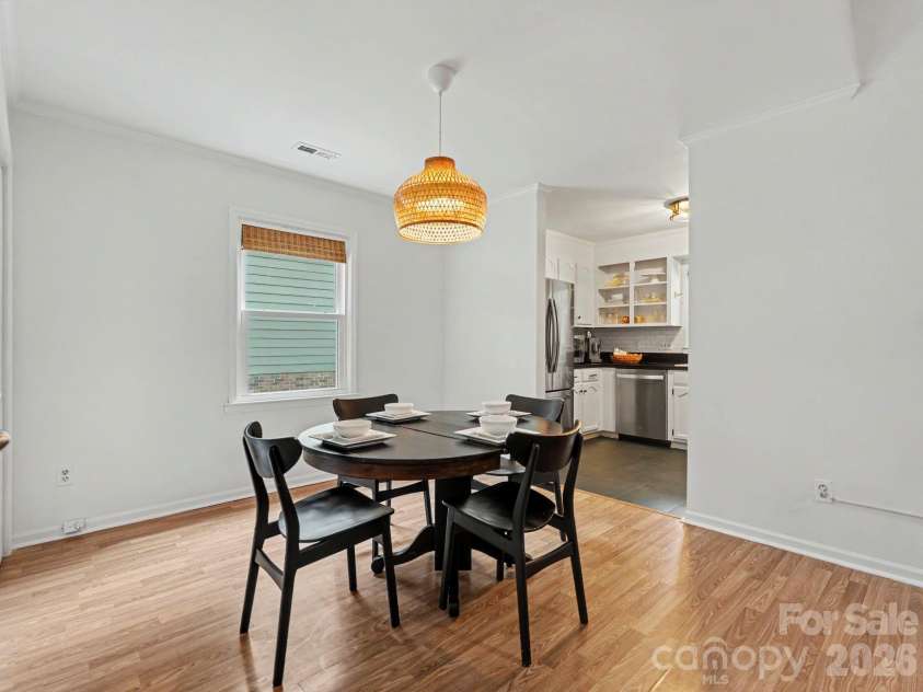 7239 Lockmont Drive, Charlotte, NC 28212.  MLS# CAR4424249, YatesRealty ID 50685. 