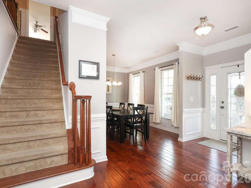 6120 Breckfield Court, Charlotte, NC 28278.  MLS# CAR4357558, YatesRealty ID 5069. 