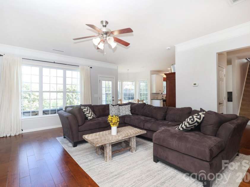 6120 Breckfield Court, Charlotte, NC 28278.  MLS# CAR4357558, YatesRealty ID 5069. 