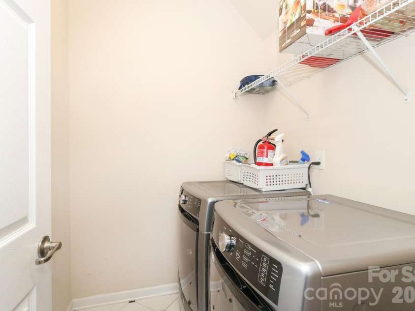 6120 Breckfield Court, Charlotte, NC 28278.  MLS# CAR4357558, YatesRealty ID 5069. 