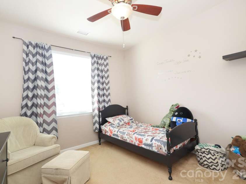 6120 Breckfield Court, Charlotte, NC 28278.  MLS# CAR4357558, YatesRealty ID 5069. 