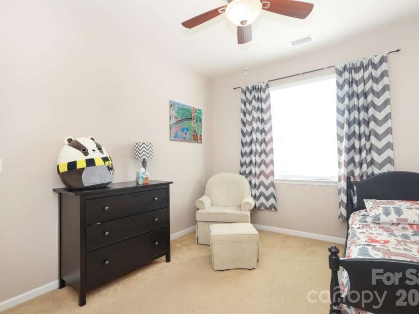 6120 Breckfield Court, Charlotte, NC 28278.  MLS# CAR4357558, YatesRealty ID 5069. 
