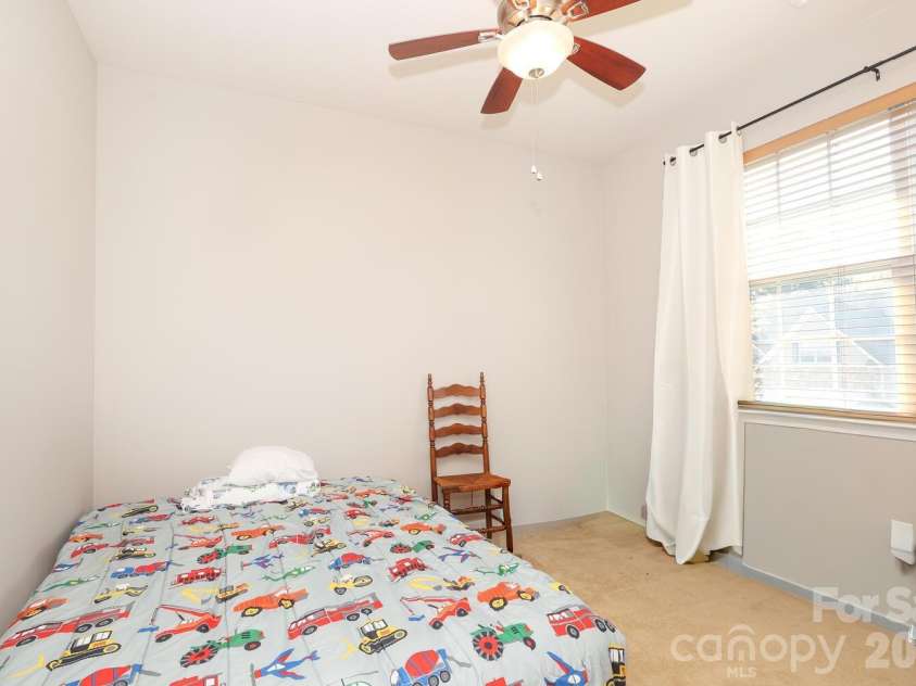 6120 Breckfield Court, Charlotte, NC 28278.  MLS# CAR4357558, YatesRealty ID 5069. 