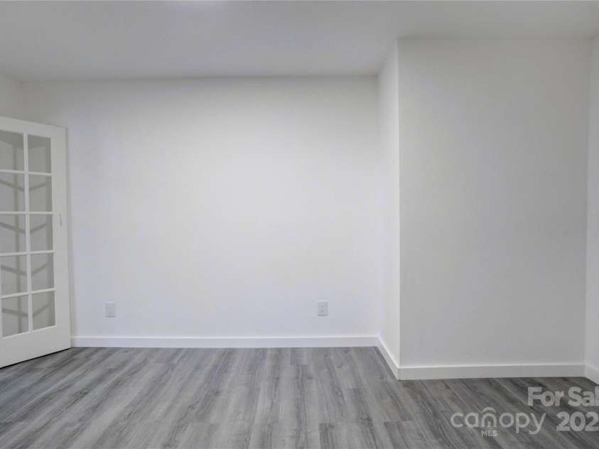 7526 Dorn Circle, Charlotte, NC 28212.  MLS# CAR4226222, YatesRealty ID 5069. 