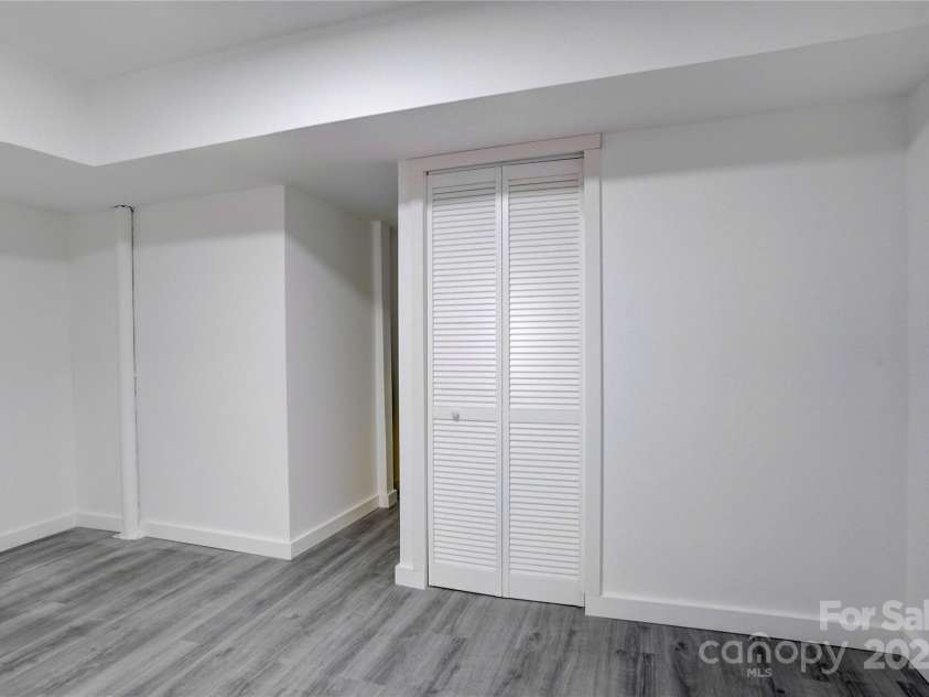 7526 Dorn Circle, Charlotte, NC 28212.  MLS# CAR4226222, YatesRealty ID 5069. 