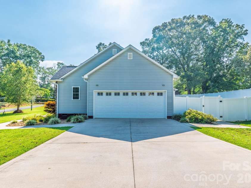 105 Big Lick Road, Stanfield, NC 28163.  MLS# CAR4417942, YatesRealty ID 50690. 