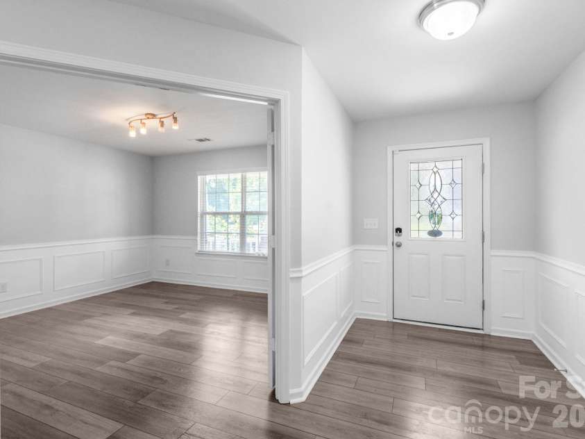 4921 William Caldwell Avenue, Charlotte, NC 28213.  MLS# CAR4424174, YatesRealty ID 50691. 