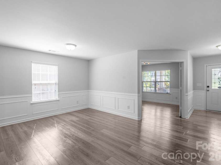 4921 William Caldwell Avenue, Charlotte, NC 28213.  MLS# CAR4424174, YatesRealty ID 50691. 