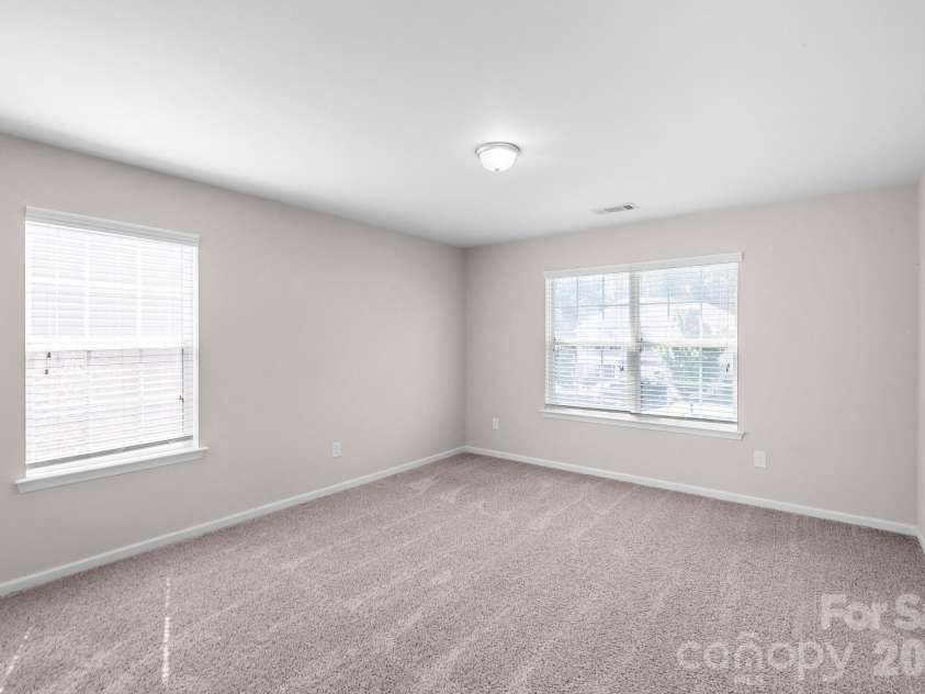 4921 William Caldwell Avenue, Charlotte, NC 28213.  MLS# CAR4424174, YatesRealty ID 50691. 