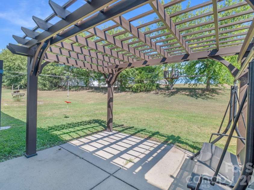 4921 William Caldwell Avenue, Charlotte, NC 28213.  MLS# CAR4424174, YatesRealty ID 50691. 