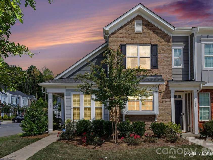 712 Henderson Valley Way, Belmont, NC 28012.  MLS# CAR4423480, YatesRealty ID 50693. 