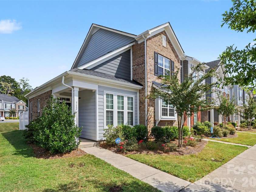 712 Henderson Valley Way, Belmont, NC 28012.  MLS# CAR4423480, YatesRealty ID 50693. 